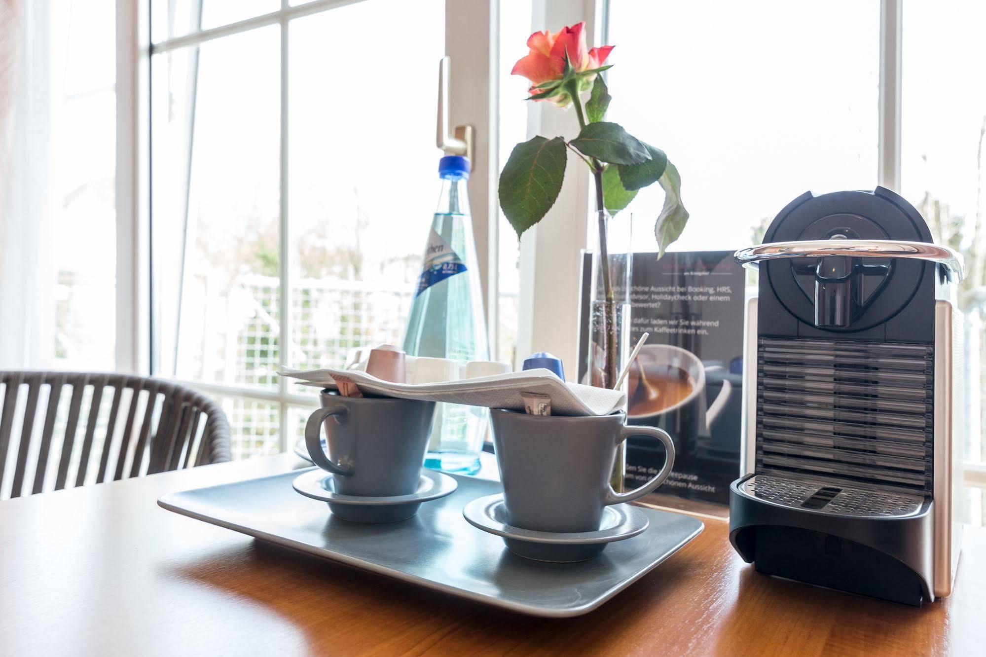 Hotel Schoene Aussicht Frankfurt am Main Ngoại thất bức ảnh