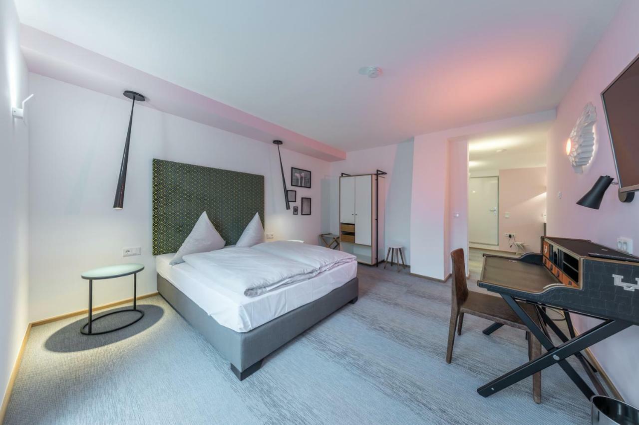 Hotel Schoene Aussicht Frankfurt am Main Ngoại thất bức ảnh